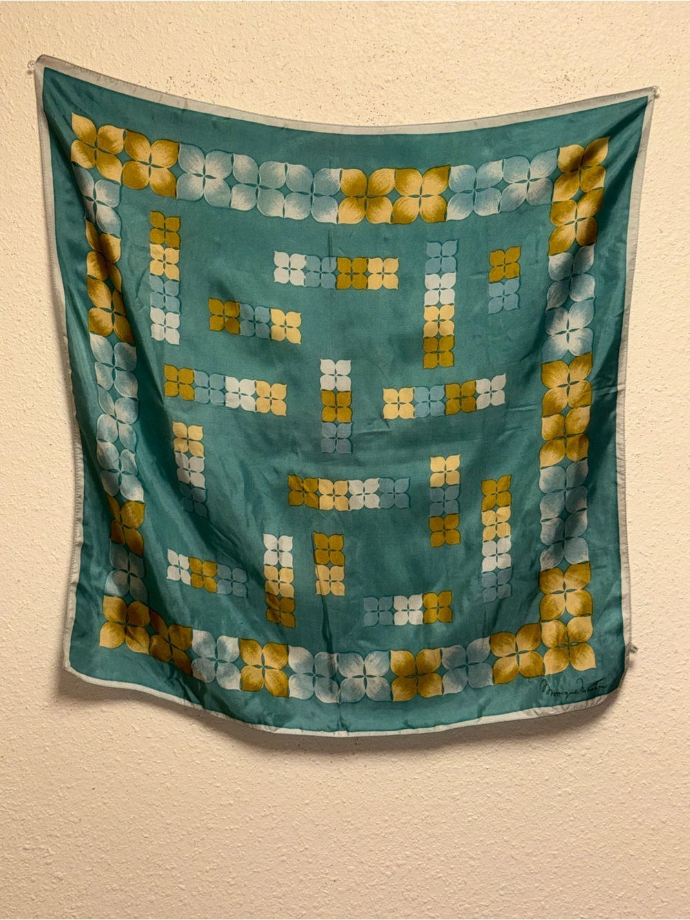 Scarf Monique Martín